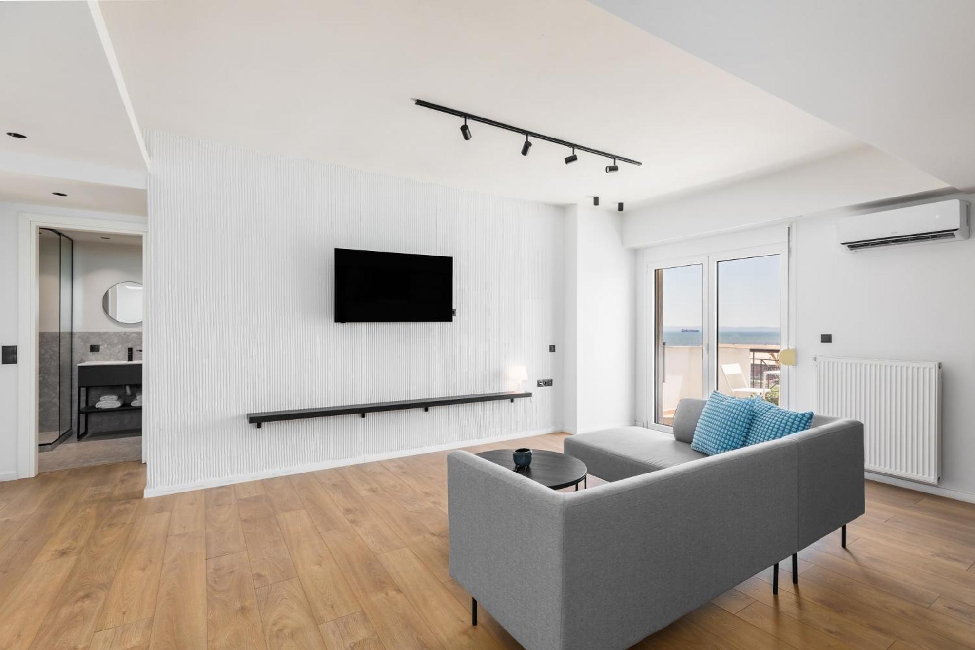 Celine By Halu!, Spacious Apartments Next To Business Hub Thessaloniki Exterior photo