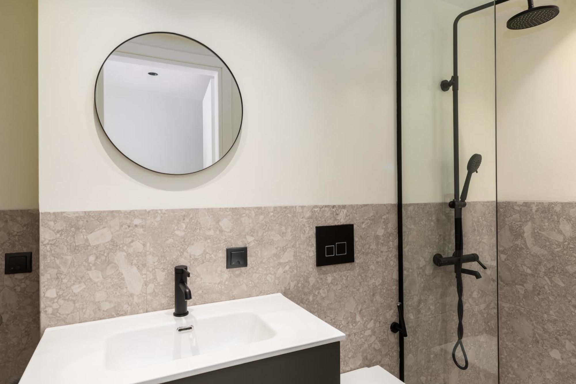 Celine By Halu!, Spacious Apartments Next To Business Hub Thessaloniki Exterior photo