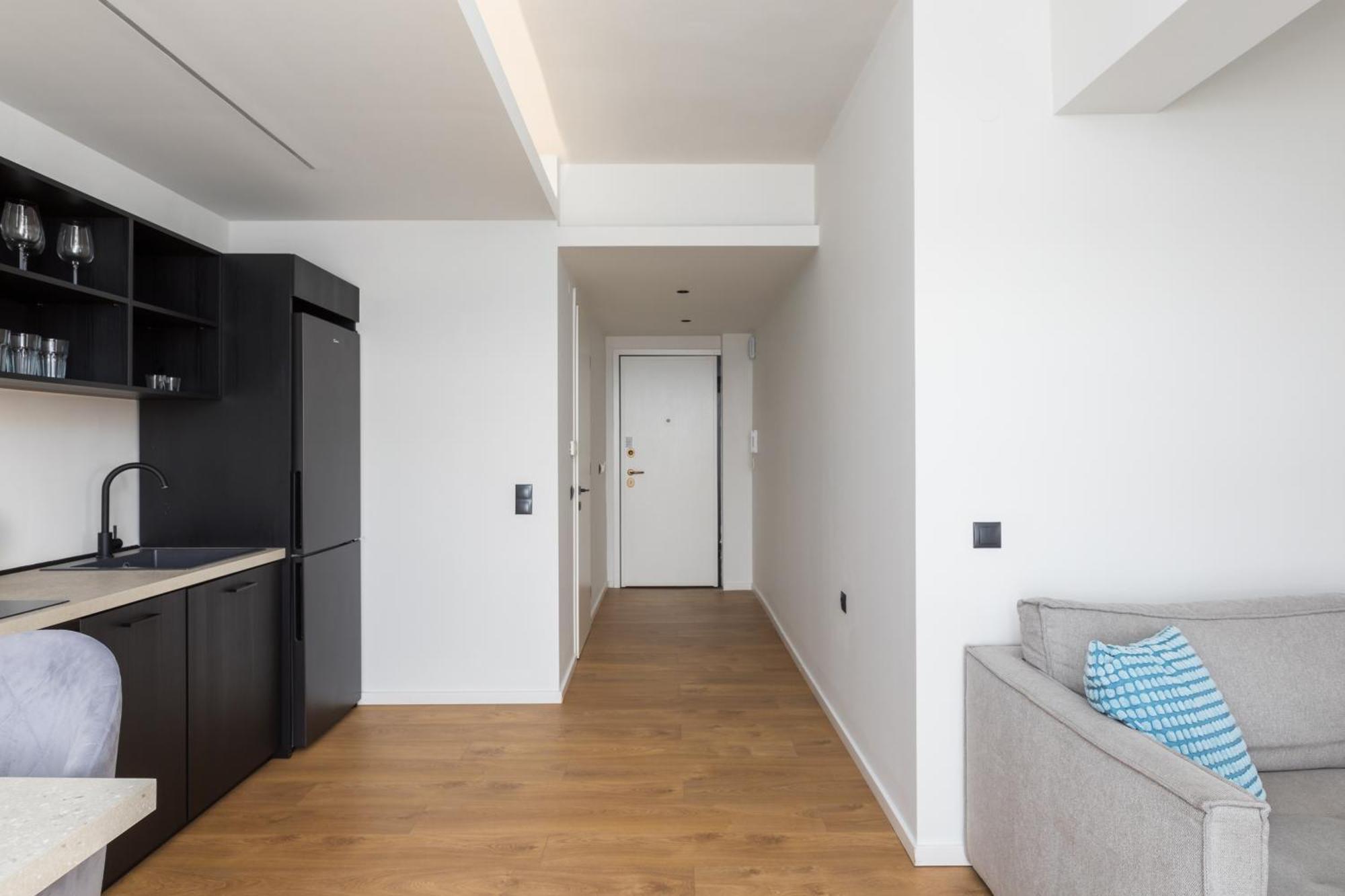 Celine By Halu!, Spacious Apartments Next To Business Hub Thessaloniki Exterior photo
